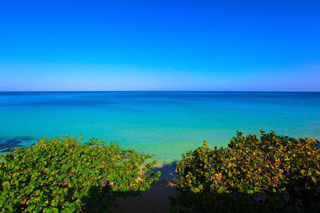 Travellers Beach Resort Negril Kültér fotó